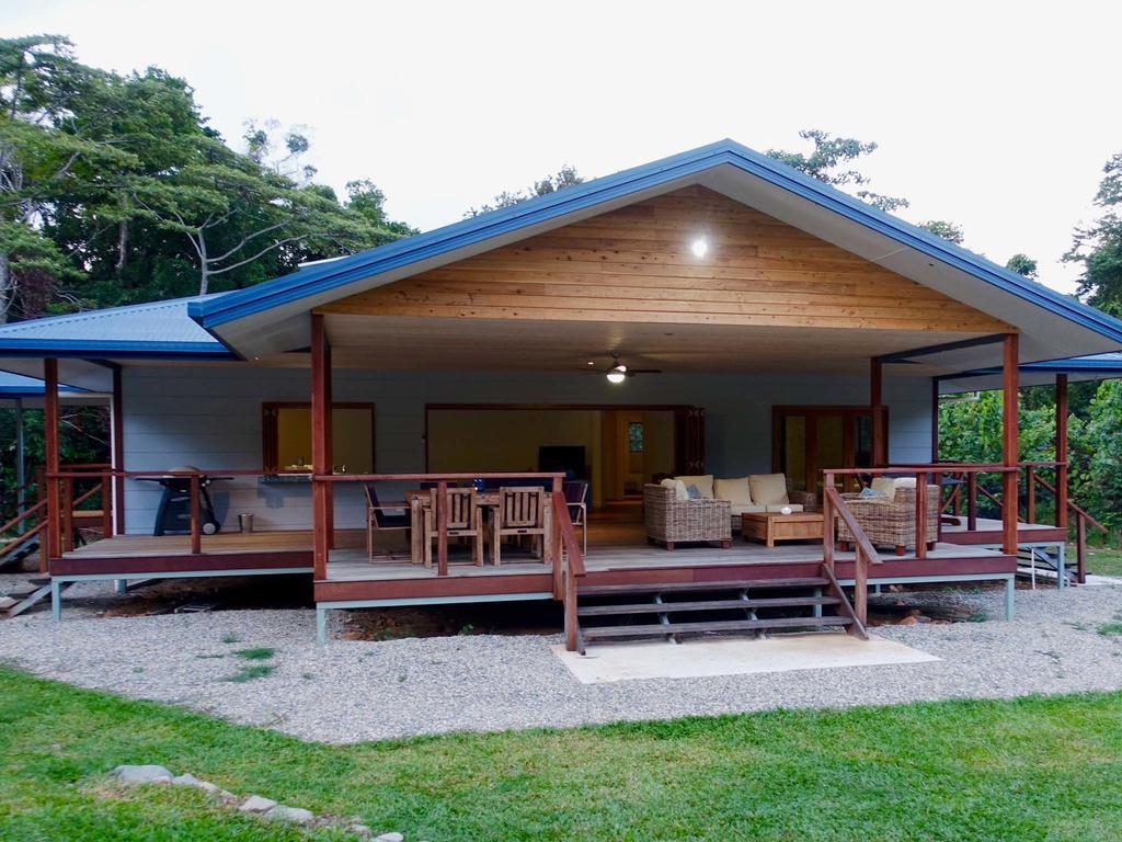 Coconut Beach House Cape Tribulation Exterior foto